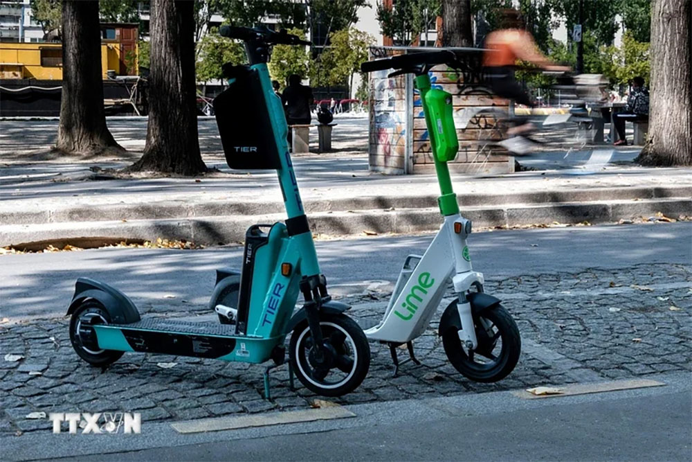Ireland không còn dễ dãi với xe điện scooter